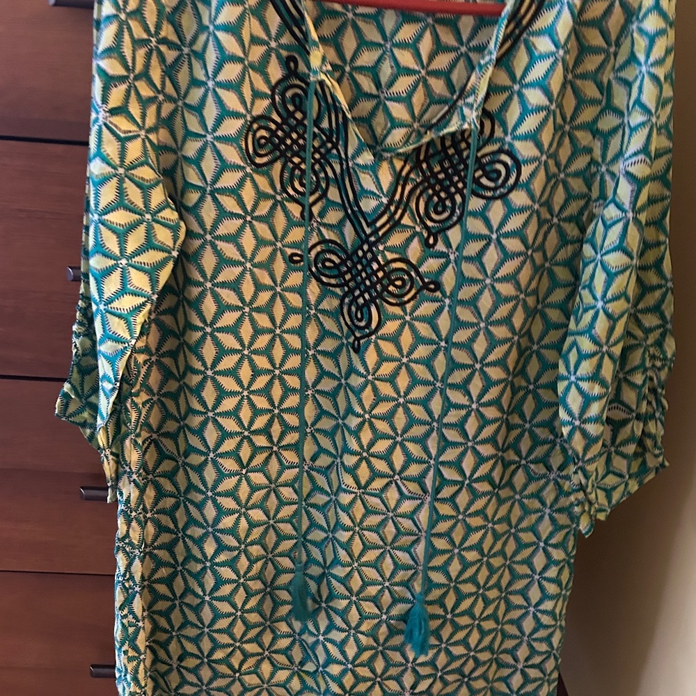 Roller Rabbit tunic / cover up